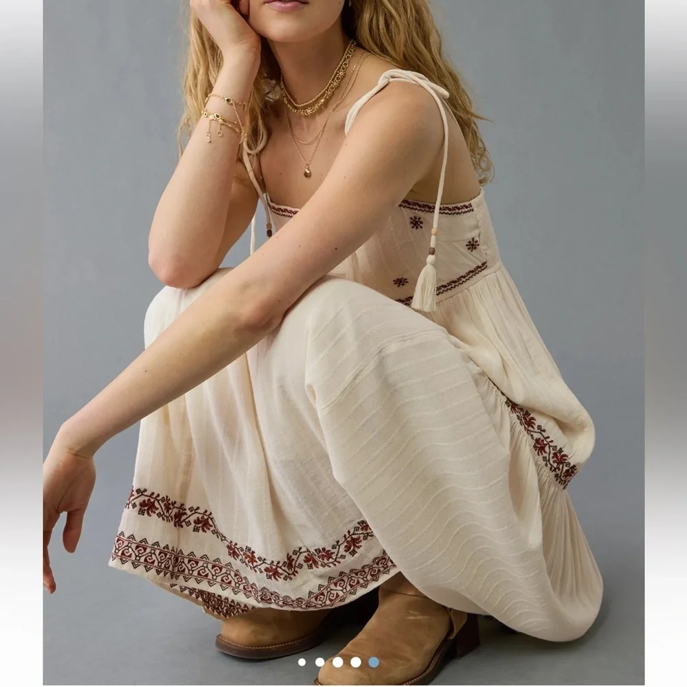 NWT AE Cream Boho Maxi Dress with Embroidered Trim - Picture 6 of 6